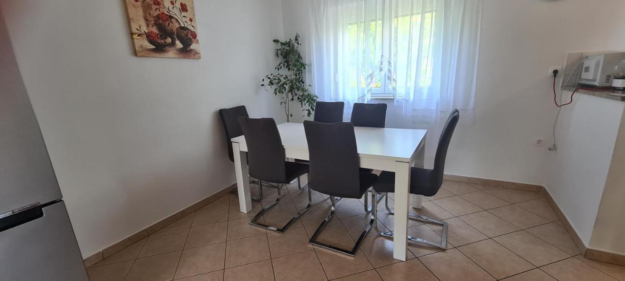 Apartman Mia Baška Zewnętrze zdjęcie